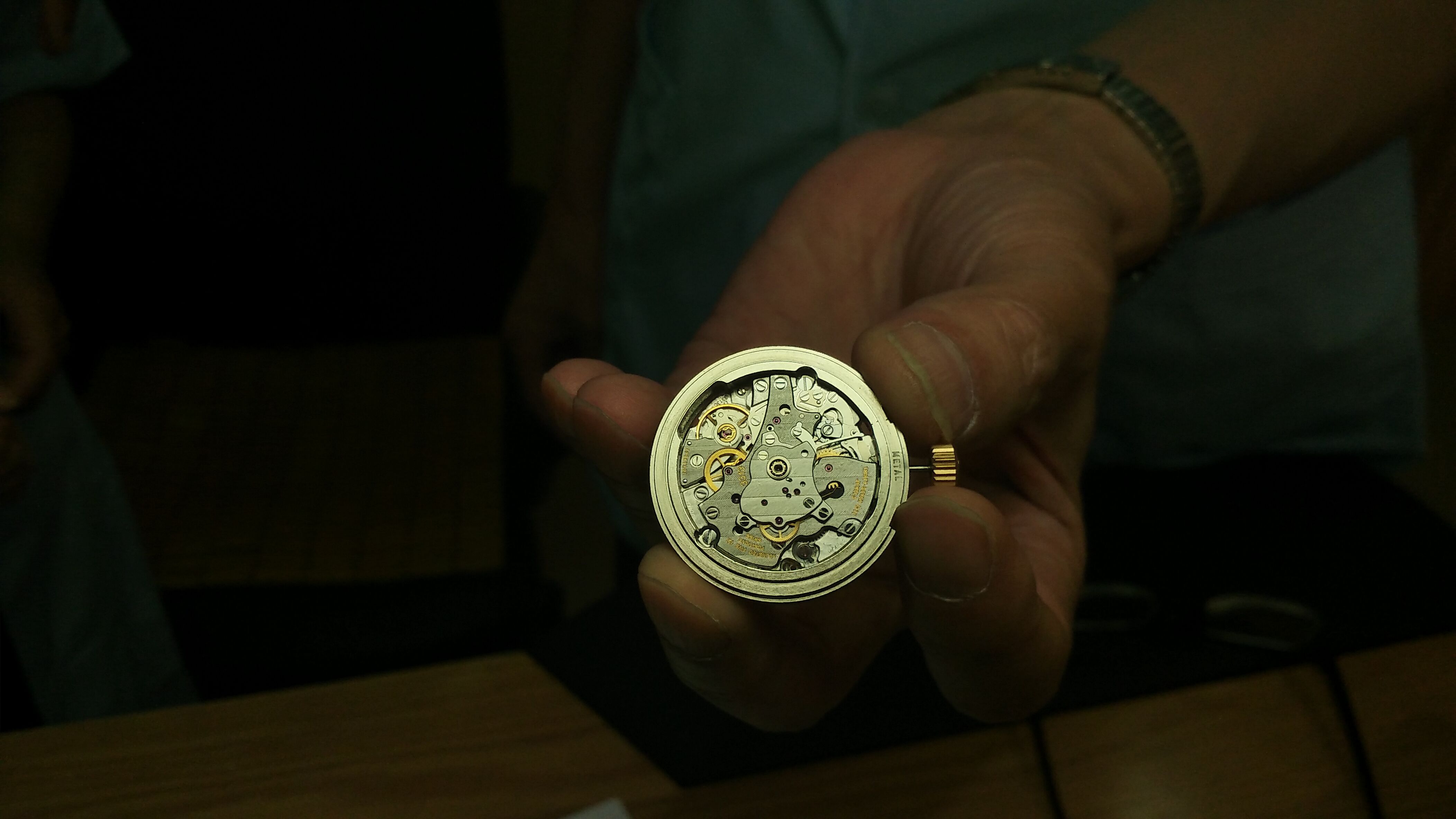 江诗丹顿手表售后 服务中心（江诗丹顿表框掉漆）