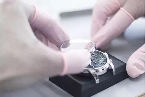 江诗丹顿手表售后服务中心地址（江诗丹顿表壳划痕）